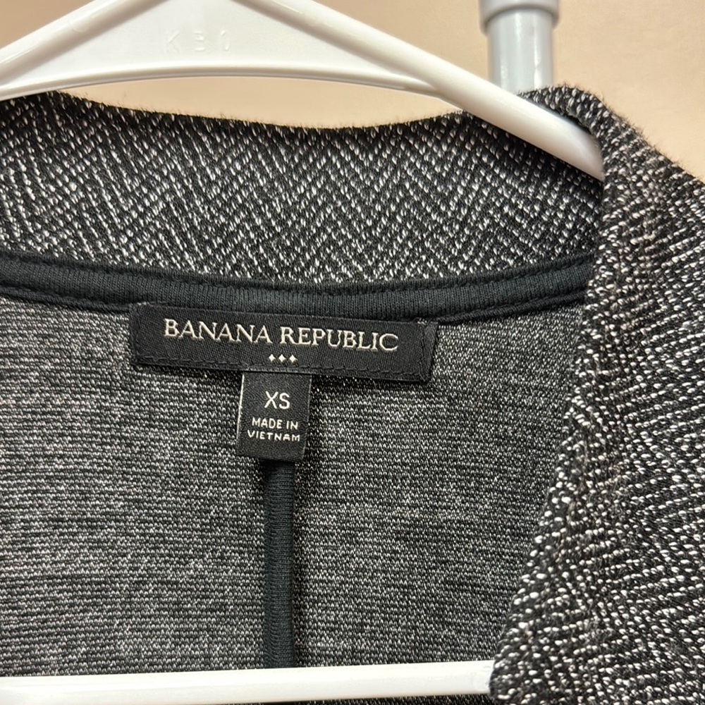 Banana Republic Women's Dark Gray Blazer - Picture 3 of 9